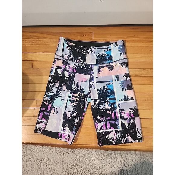 Calvin Klein tropical biker shorts women's size Medium - Picture 1 of 5